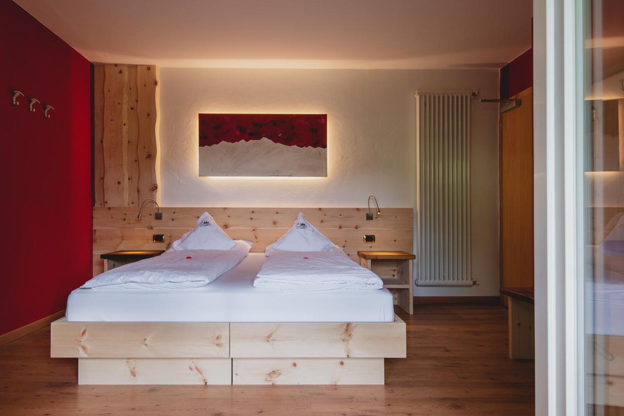 Hotel Zirmes Moena Eksteriør bilde